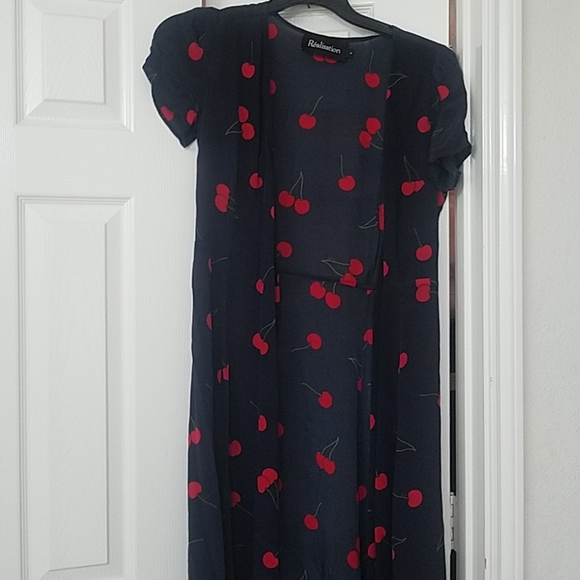 🍒Teale Cherry Dress - Picture 7 of 8